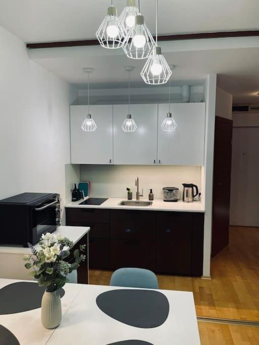Apartment Shiraz Garden *