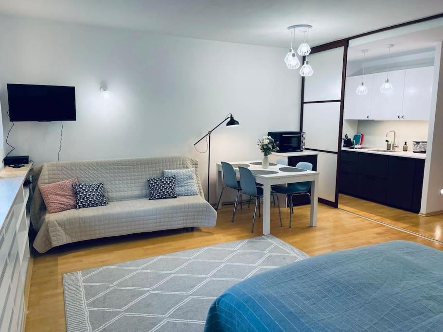 Apartment Shiraz Garden *